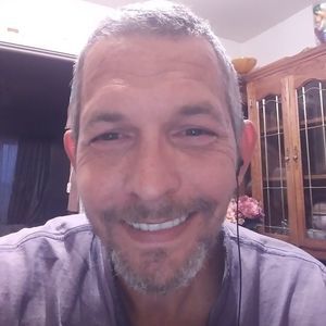 Meet your Posher, Ray